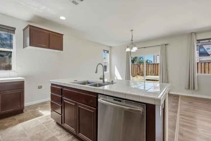 13673 Santa Lucia Drive, Gustine, California 95322