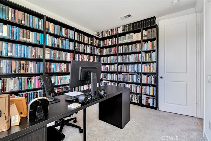 26958 Sandbar Willow Pl 205, Valencia, California 91381