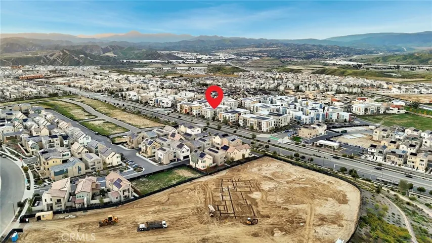 26958 Sandbar Willow Pl 205, Valencia, California 91381