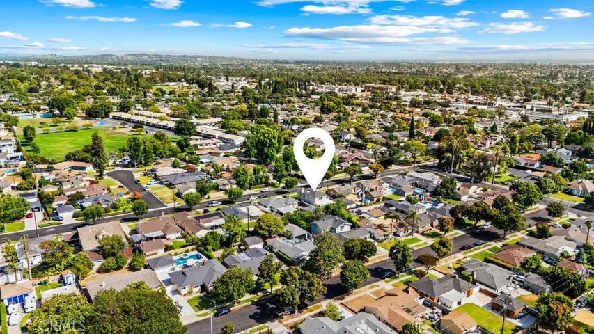 8433 California, Whittier, California 90605
