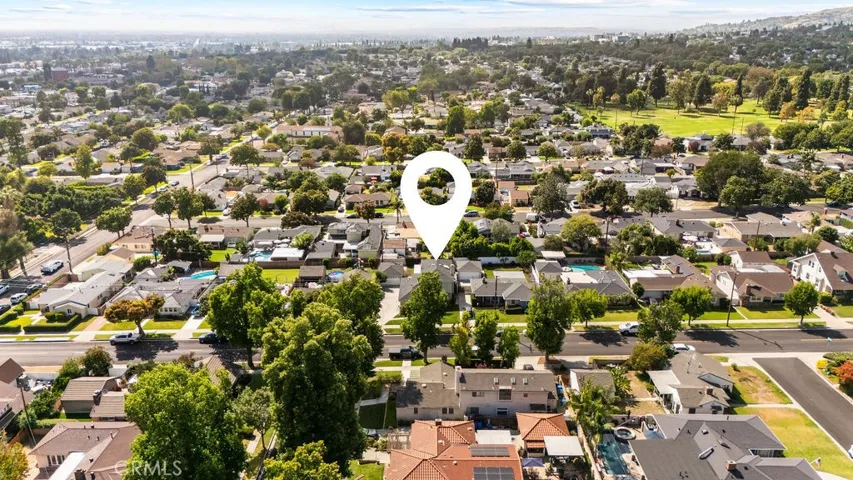8433 California, Whittier, California 90605