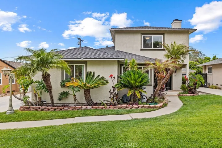 8433 California, Whittier, California 90605