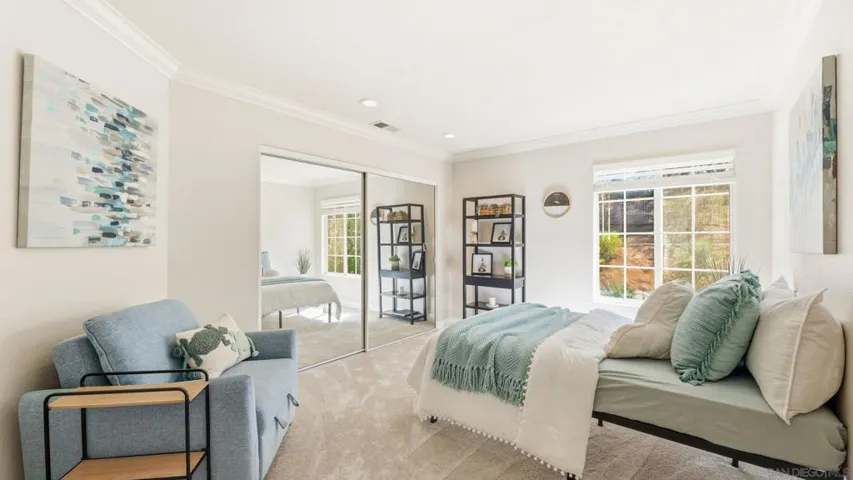 2110 Campo Place, Escondido, California 92027