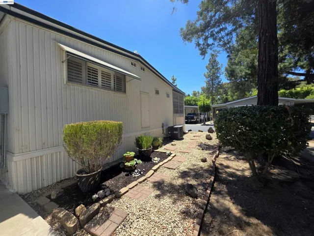 3231 Vineyard Ave, Pleasanton, California 94566