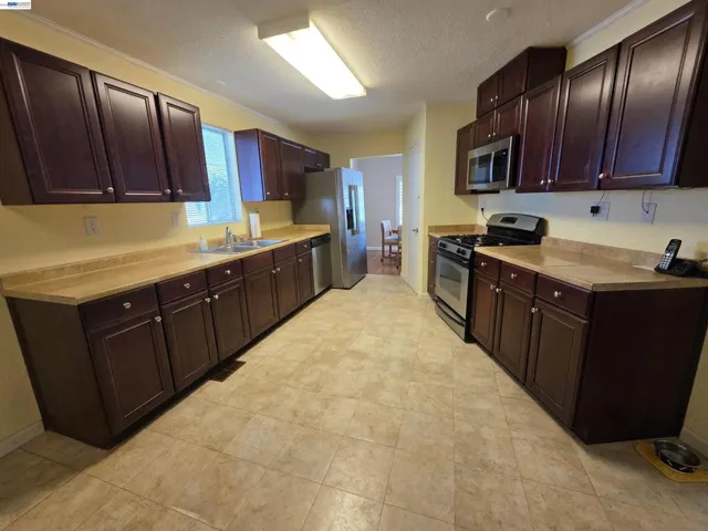 3231 Vineyard Ave, Pleasanton, California 94566