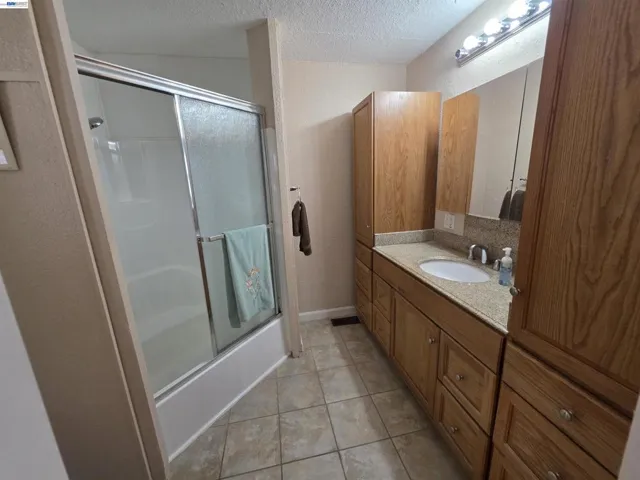 3231 Vineyard Ave, Pleasanton, California 94566