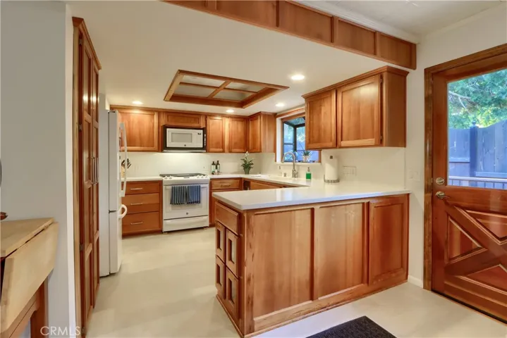 39670 Highview, Oakhurst, California 93644