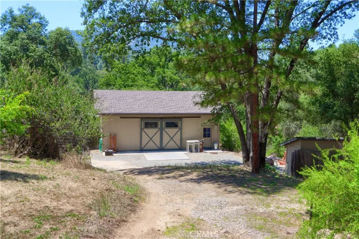 39670 Highview, Oakhurst, California 93644