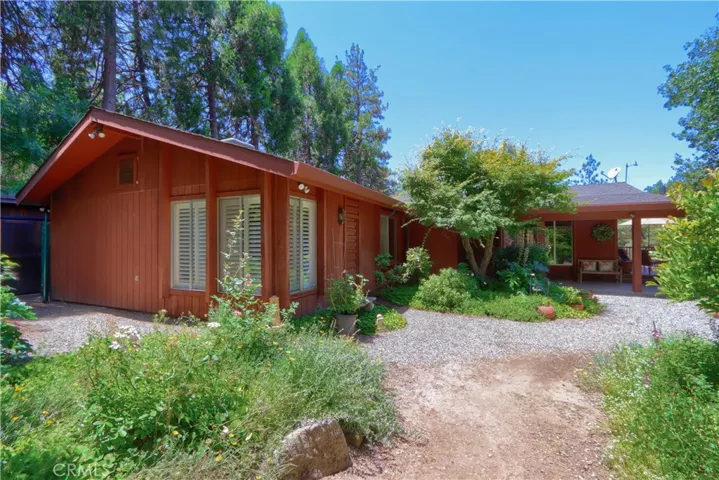 39670 Highview, Oakhurst, California 93644