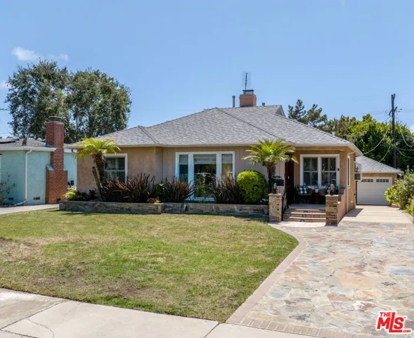 7807 Stewart Avenue, Los Angeles, California 90045