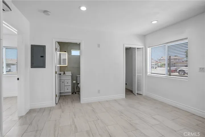 857 S Idyllwild, Rialto, California 92376