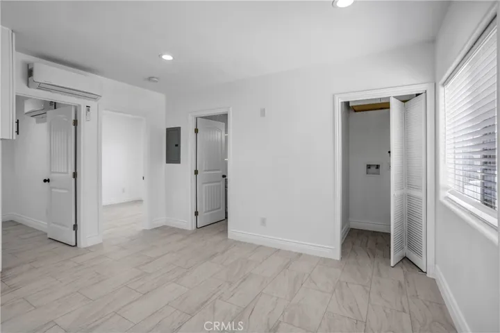 857 S Idyllwild, Rialto, California 92376
