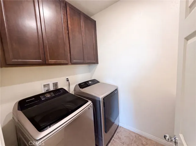 1182 Woodbury, Mentone, California 92359
