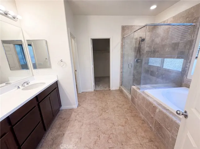 1182 Woodbury, Mentone, California 92359