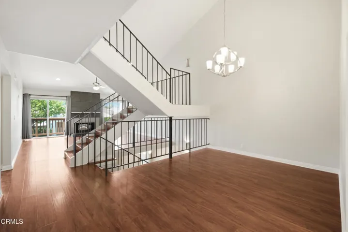 11_dining area