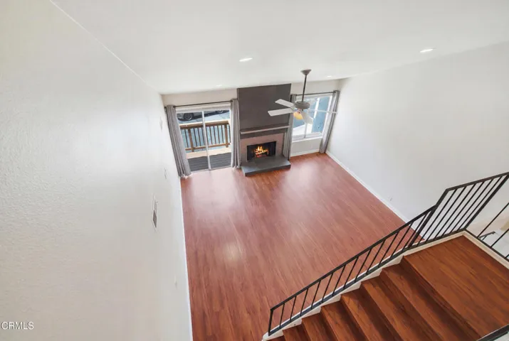 7_living room