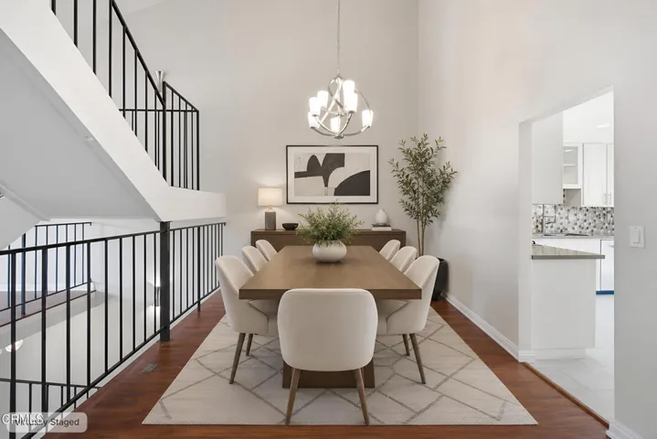Dining Room Virtual Staged