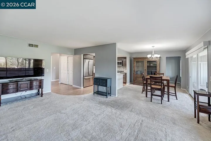 3136 Ptarmigan Dr 5, Walnut Creek, California 94595-3128