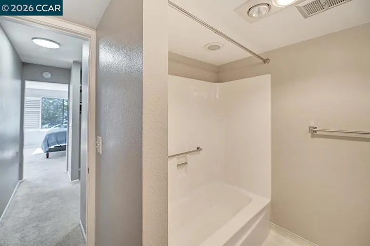 3136 Ptarmigan Dr 5, Walnut Creek, California 94595-3128