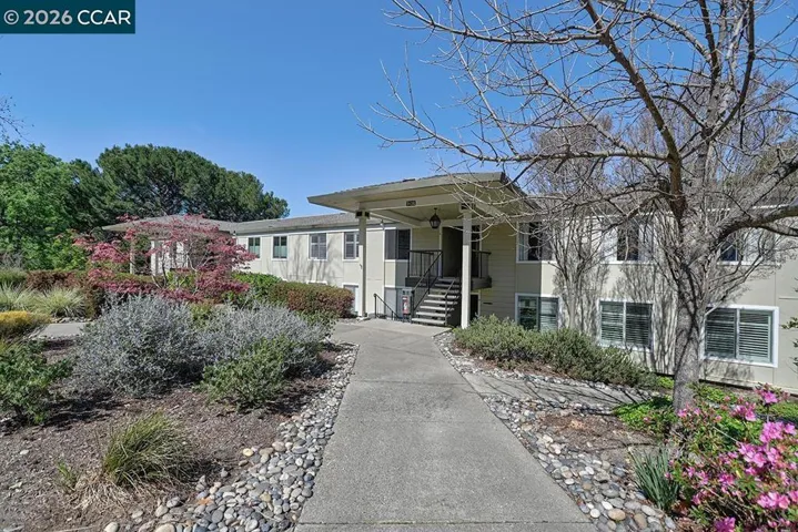 3136 Ptarmigan Dr 5, Walnut Creek, California 94595-3128