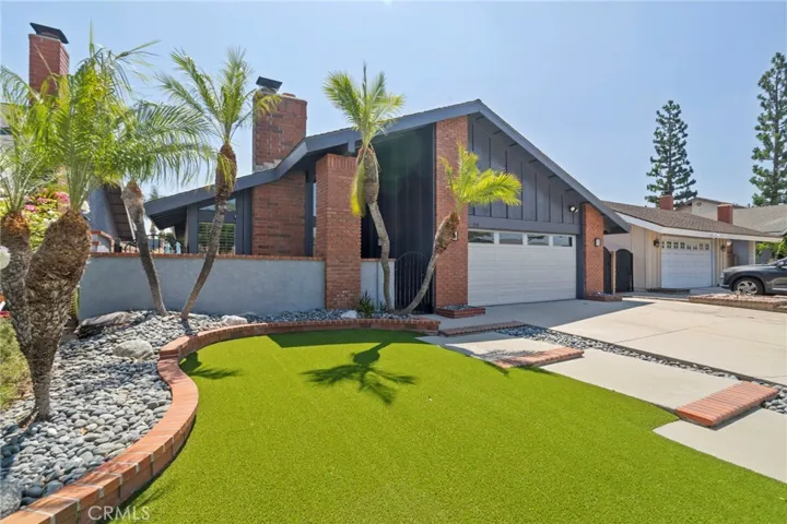 148 N Avenida Palmera, Anaheim, California 92807