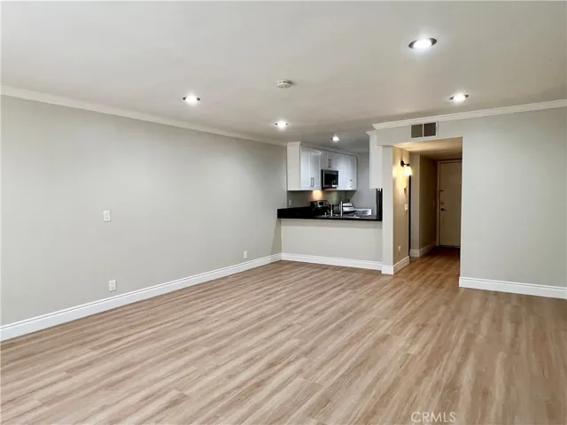 162 Tangelo, Irvine, California 92618