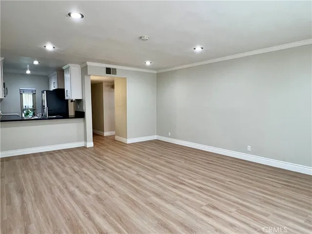 162 Tangelo, Irvine, California 92618