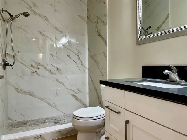 162 Tangelo, Irvine, California 92618