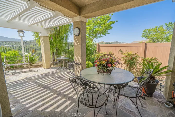 19534 Eleven Court, Newhall, California 91321