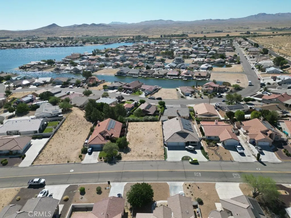 26481 Silver Lakes, Helendale, California 92342 — photo 4