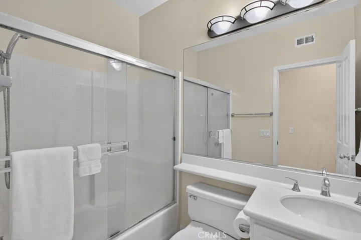 2600 Ladrillo Aisle, Irvine, California 92606