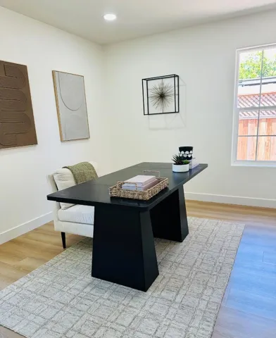 537 7th Avenue, Menlo Park, California 94025