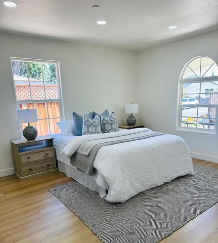 537 7th Avenue, Menlo Park, California 94025