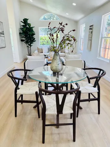537 7th Avenue, Menlo Park, California 94025