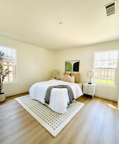 537 7th Avenue, Menlo Park, California 94025