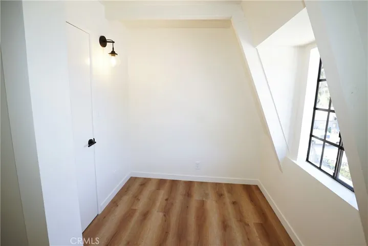 2615 Manhattan, Montrose, California 91020