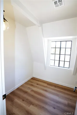 2615 Manhattan, Montrose, California 91020