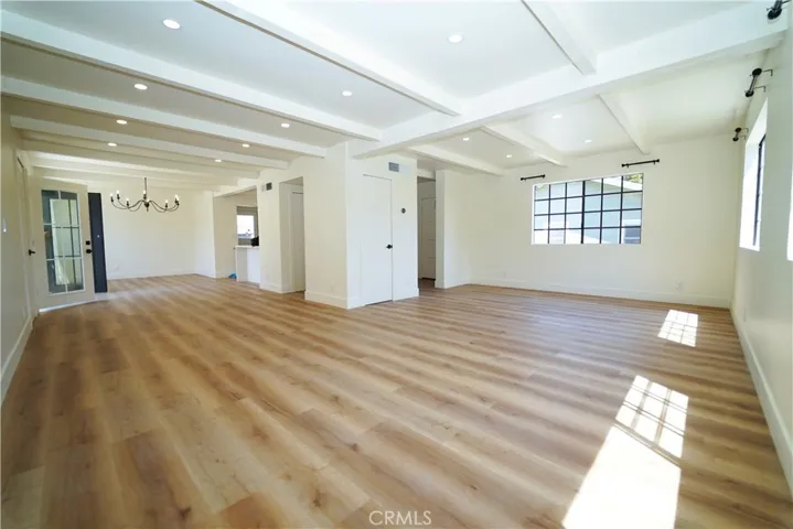 2615 Manhattan, Montrose, California 91020