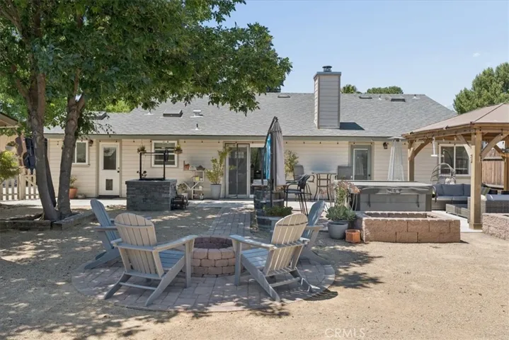 824 Casals, Paso Robles, California 93446