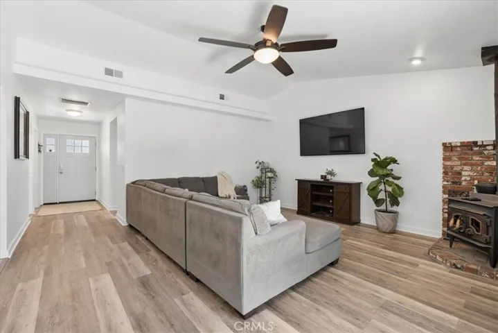 824 Casals, Paso Robles, California 93446