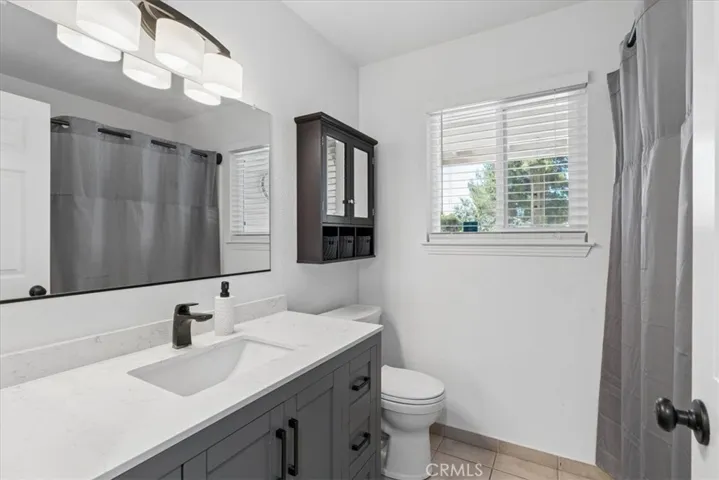 824 Casals, Paso Robles, California 93446