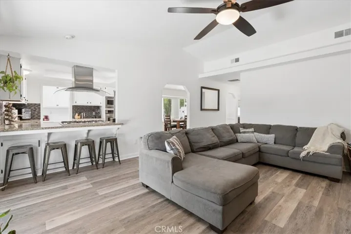 824 Casals, Paso Robles, California 93446