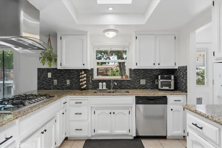 824 Casals, Paso Robles, California 93446