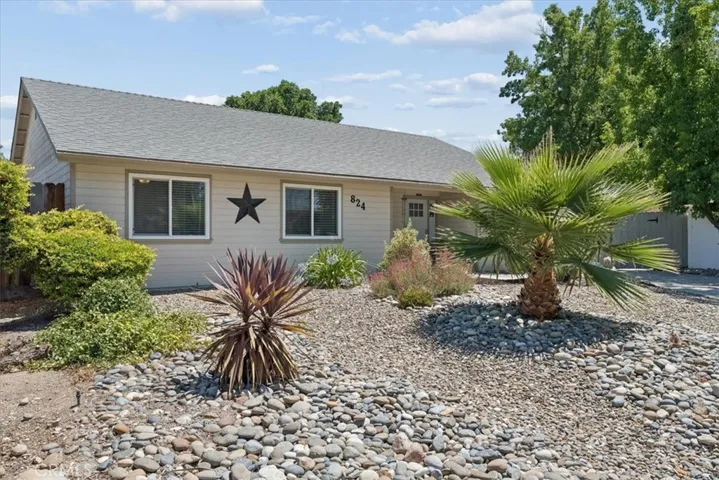 824 Casals, Paso Robles, California 93446