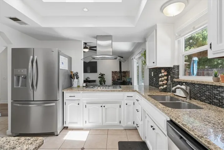 824 Casals, Paso Robles, California 93446