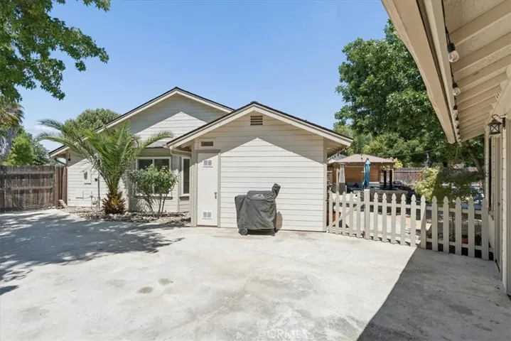 824 Casals, Paso Robles, California 93446