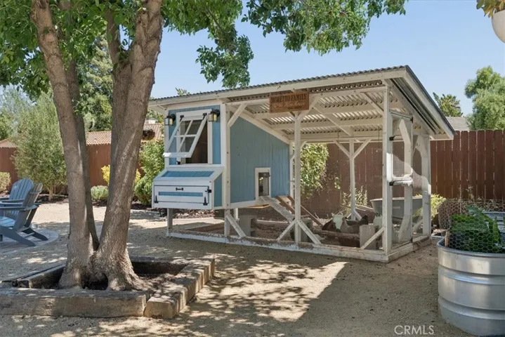 824 Casals, Paso Robles, California 93446