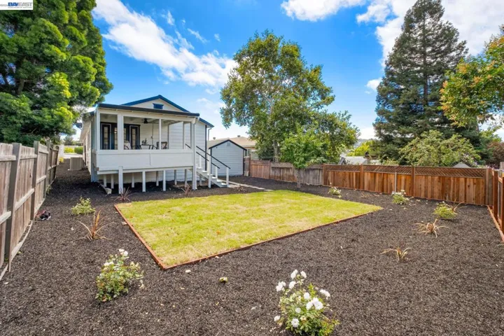 2231 Lasalle St, Martinez, California 94553-1961