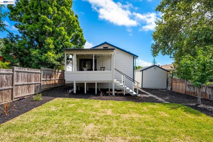 2231 Lasalle St, Martinez, California 94553-1961