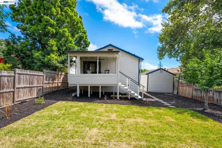 2231 Lasalle St, Martinez, California 94553-1961